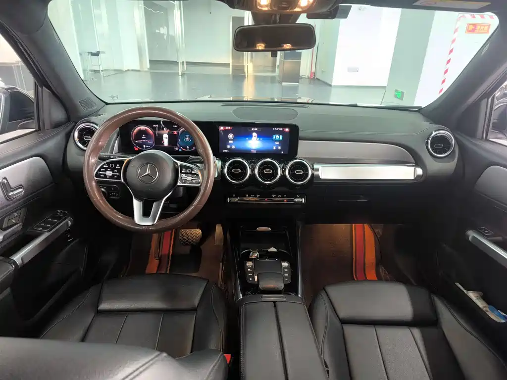 Mercedes-Benz GLB 2021 — фото 13