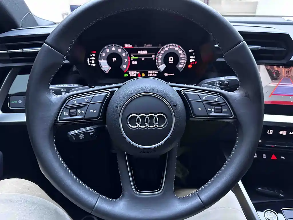 Audi A3 2022 — фото 13