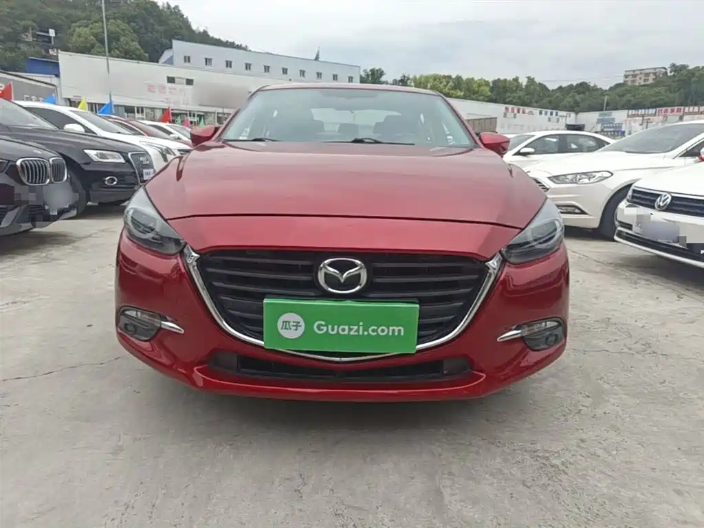 Mazda 3 Axela 2018 — фото 3