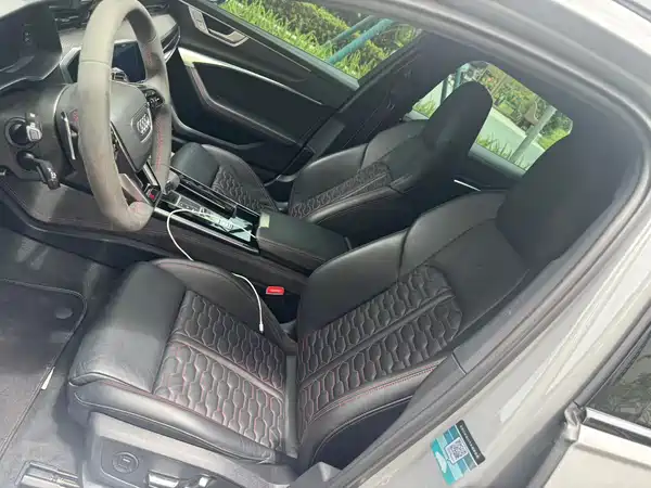 Audi RS 6 2021