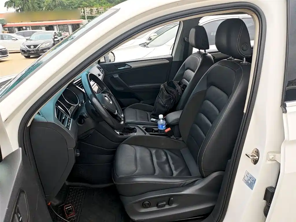 Volkswagen Tiguan L 2019 — фото 15