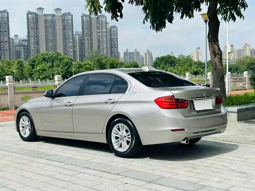 BMW 3 Series 2015 — фото 7