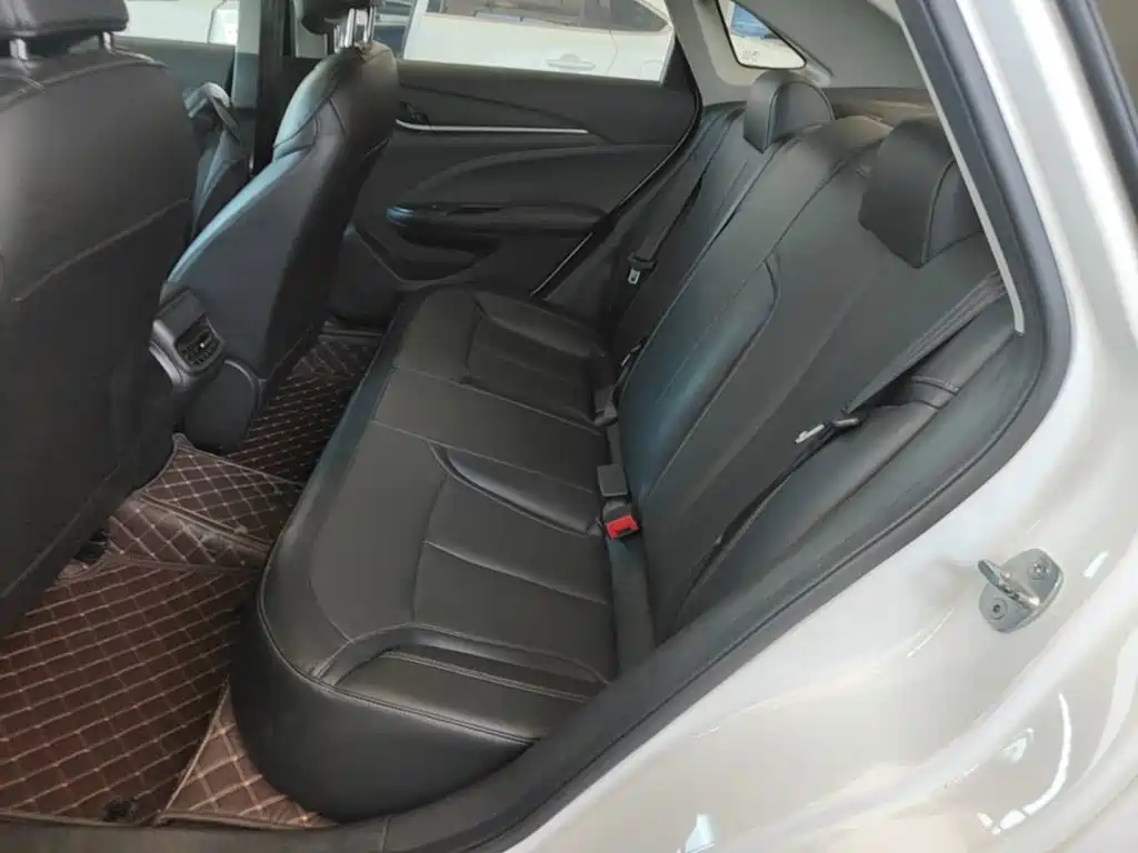 Buick Excelle GT 2021 — фото 17