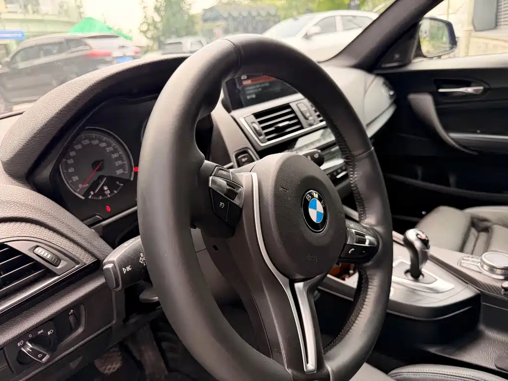 BMW M2 2017 — фото 6