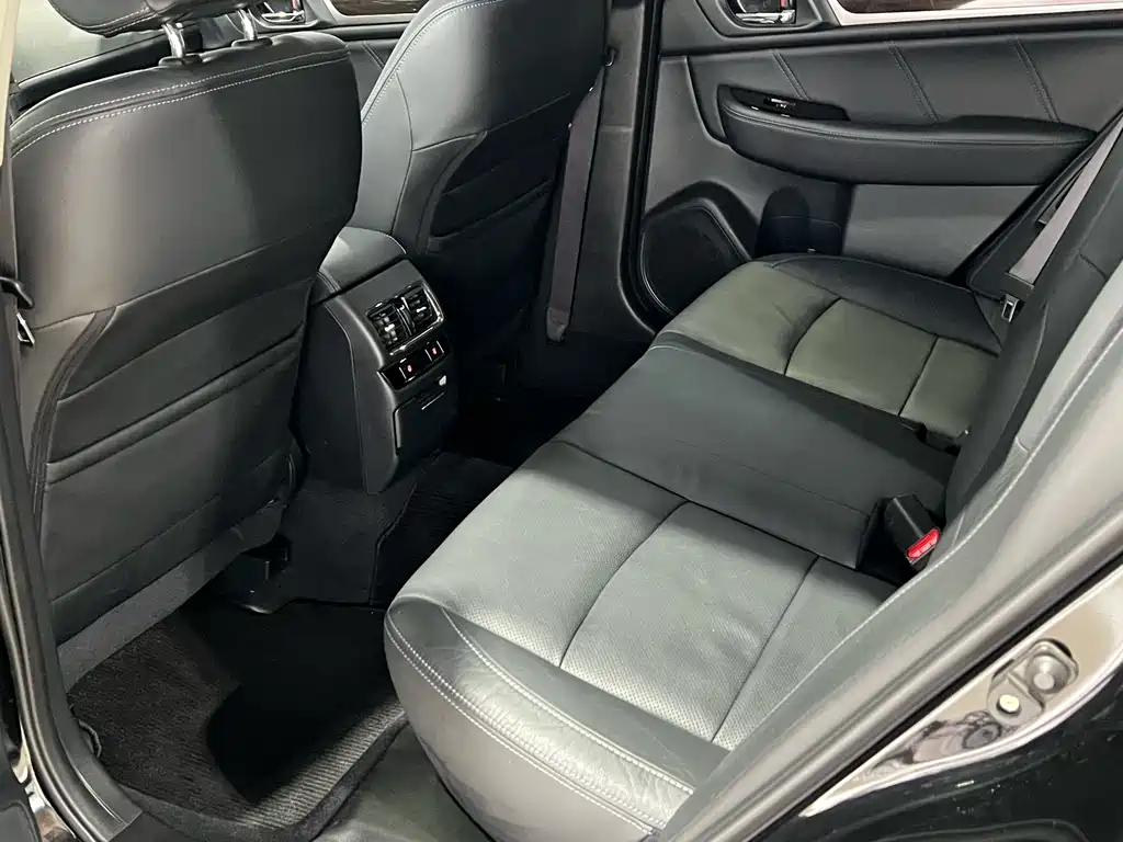 Subaru Outback 2016 — фото 20