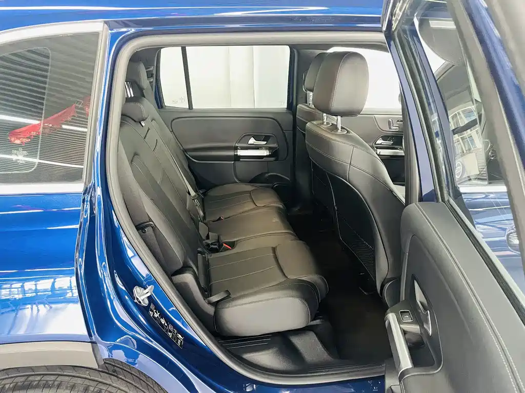Mercedes-Benz GLB 2022 — фото 13