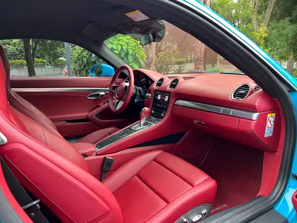 Porsche 718 2020