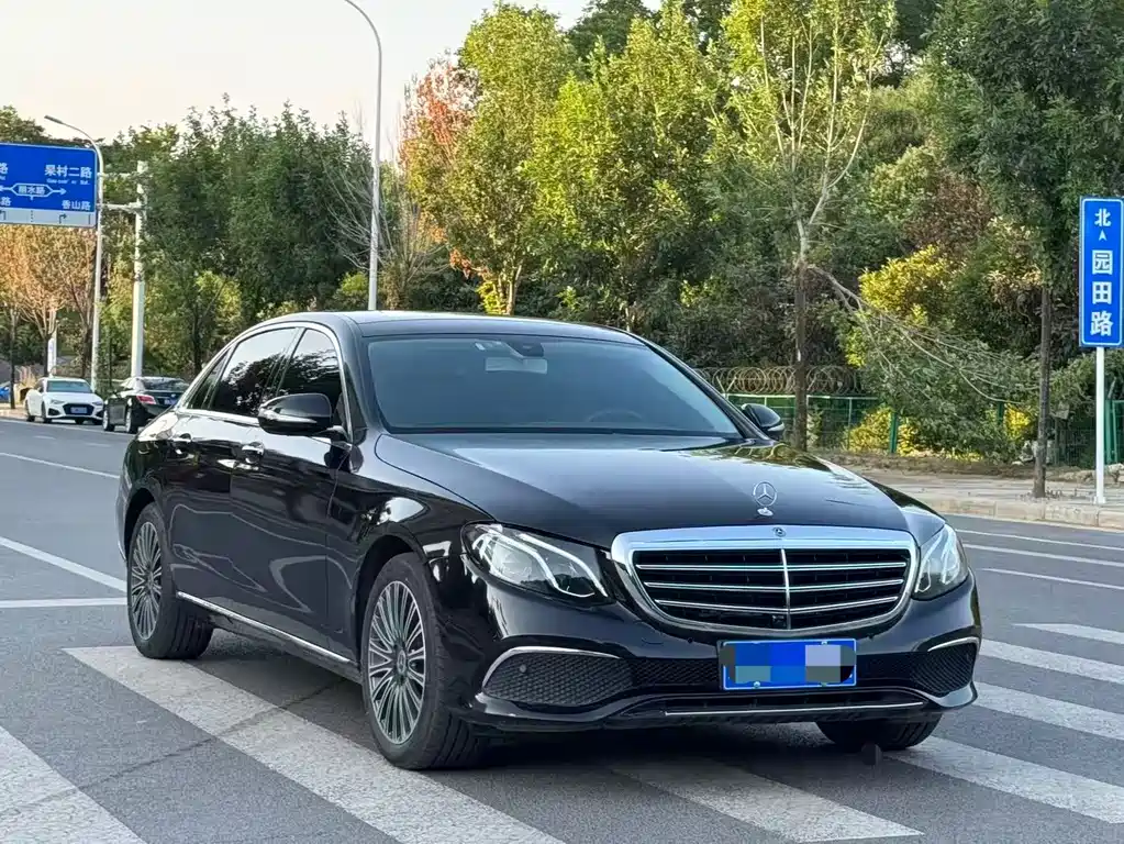 Mercedes-Benz E-Class 2019 — фото 3