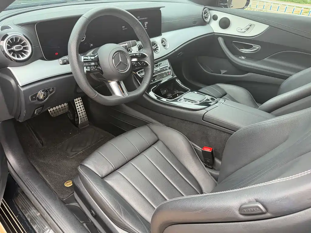 Mercedes-Benz E-Class 2024