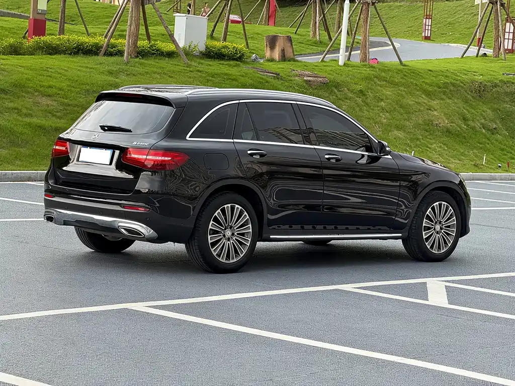 Mercedes-Benz GLC 2016
