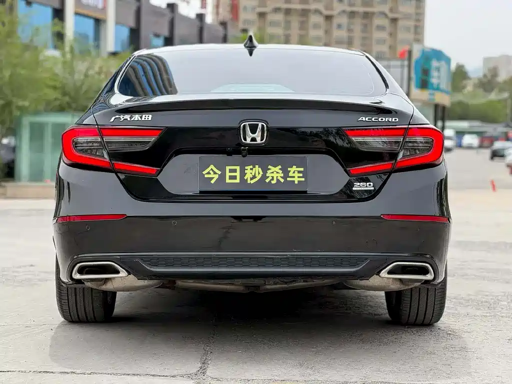 Honda Accord 2022 — фото 8