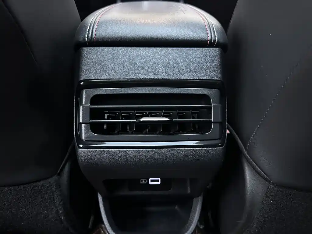 Geely Emgrand S 2022 — фото 15