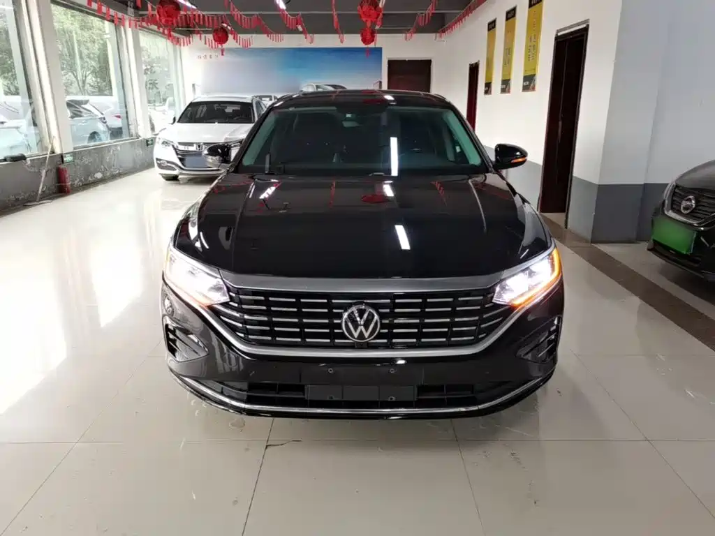 Volkswagen Passat 2022