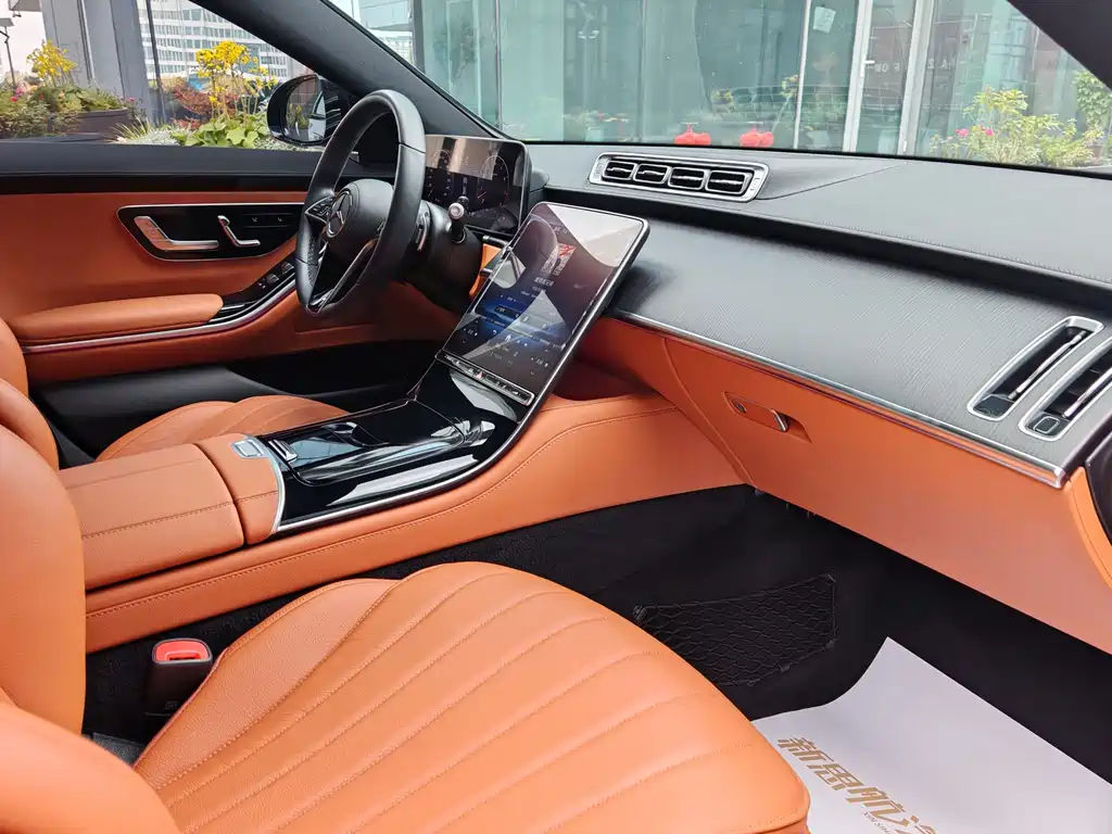 Mercedes-Benz S-Class 2025 — фото 15