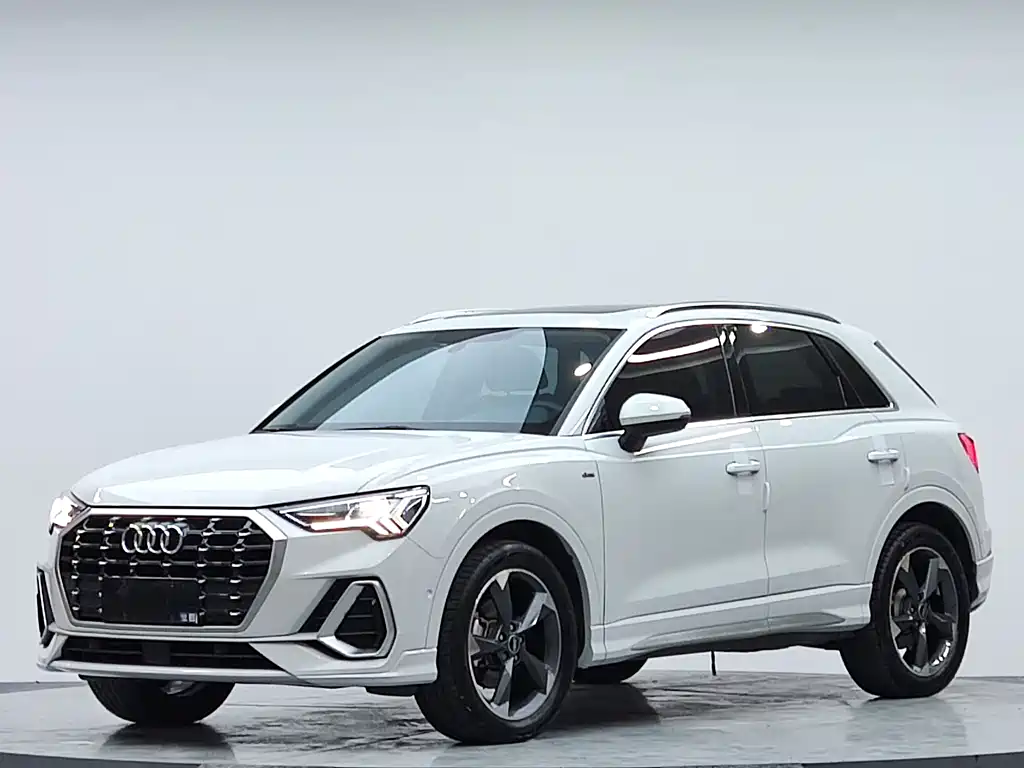 Audi Q3 2022
