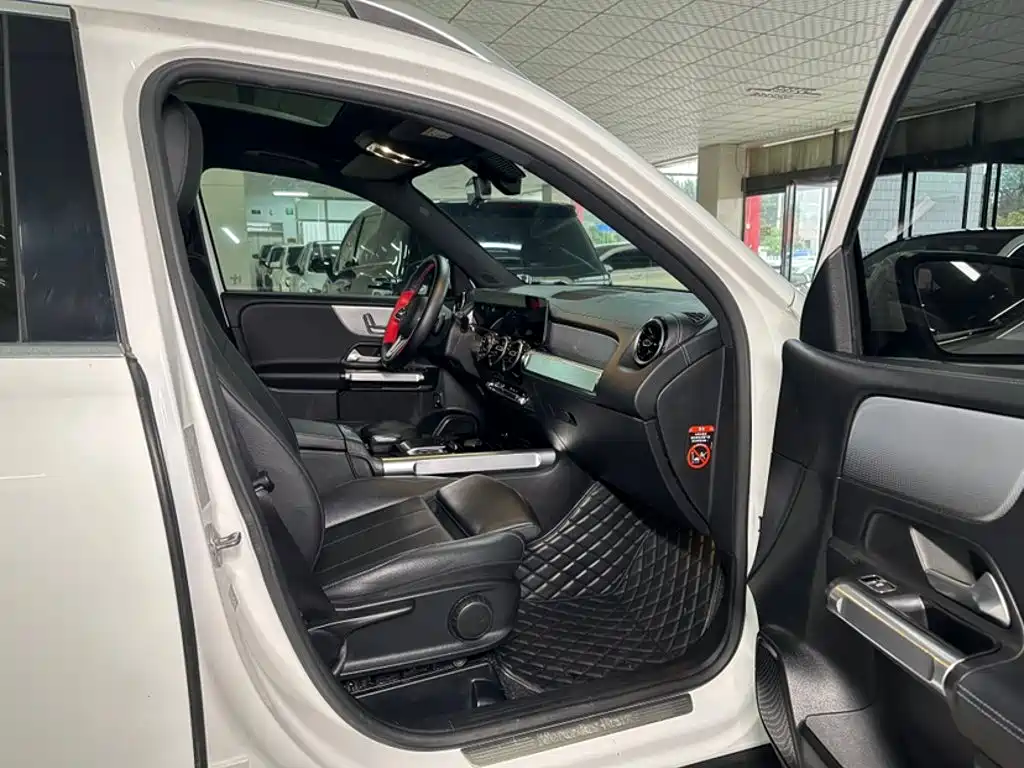 Mercedes-Benz GLB 2020 — фото 12
