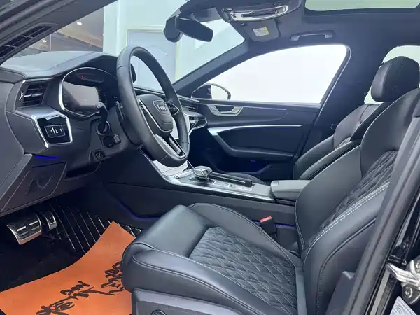 Audi A6L 2025