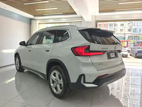 BMW X1 2023