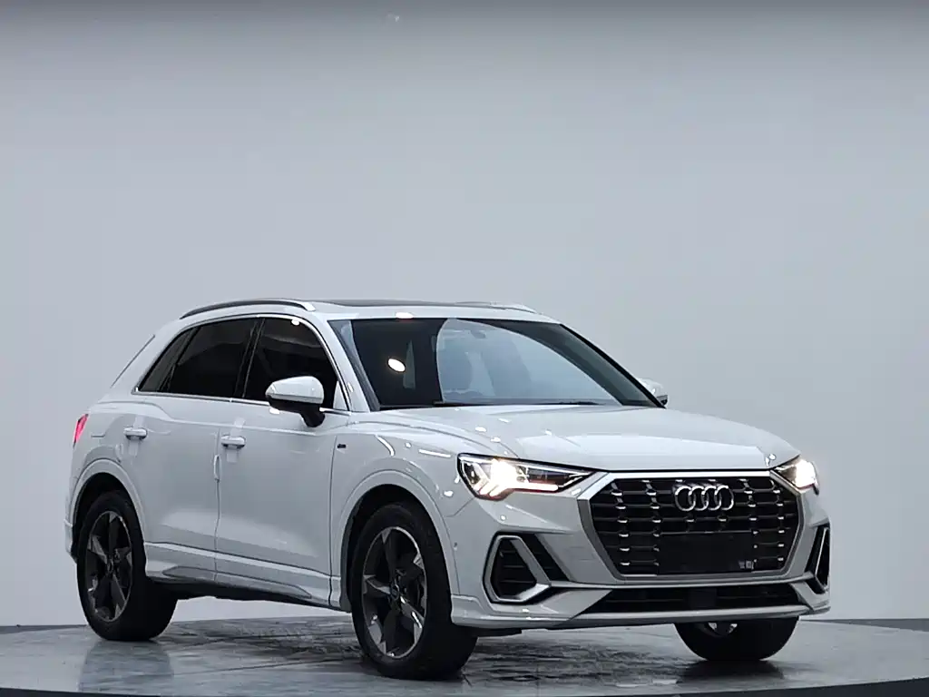 Audi Q3 2022