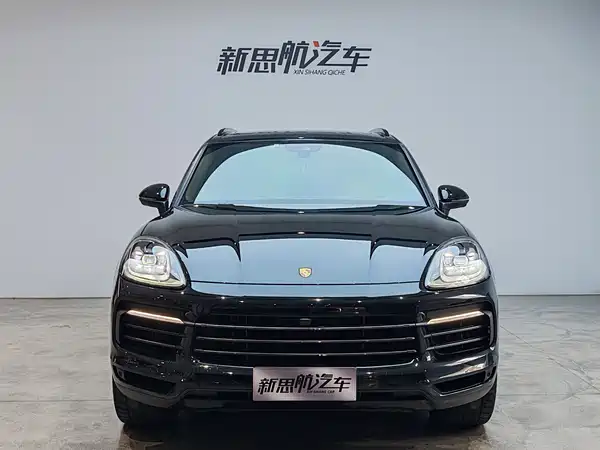 Porsche Cayenne 2023