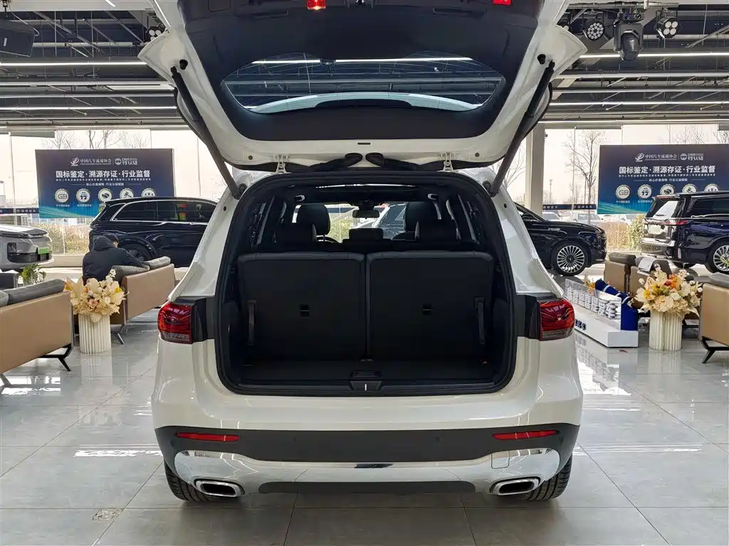 Mercedes-Benz GLB 2022 — фото 20