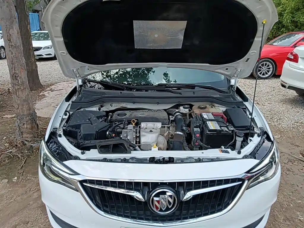 Buick Excelle 2020 — фото 20