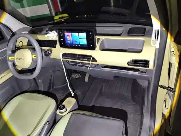 Geely Galaxy Panda 2024