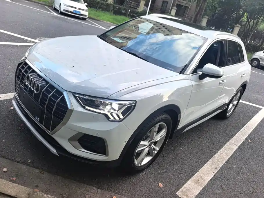 Audi Q3 2021
