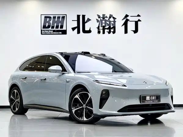 NIO ET5T 2024