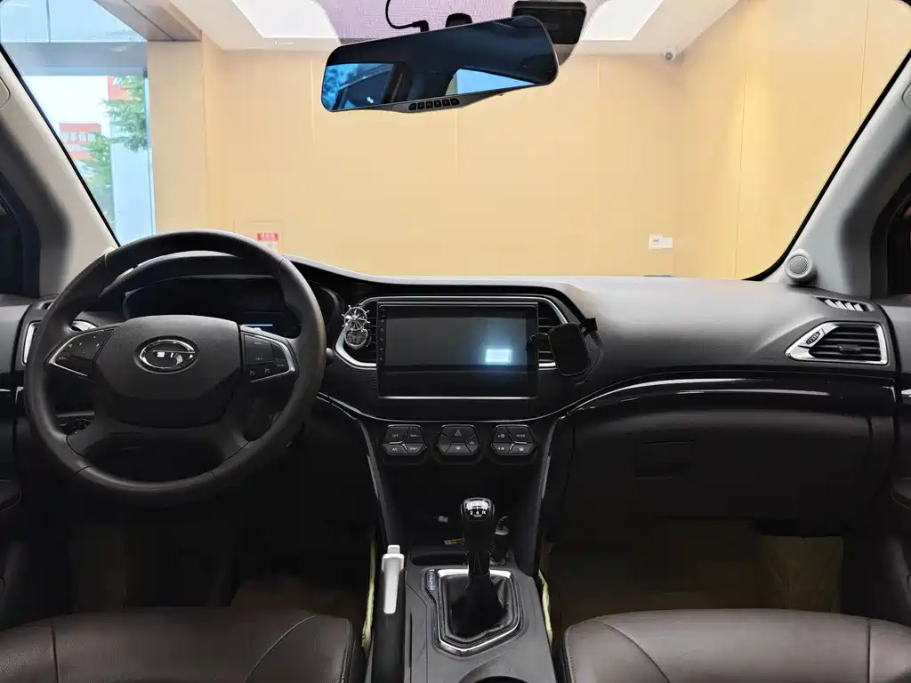 GAC Motor Trumpchi GS4 2015 — фото 19