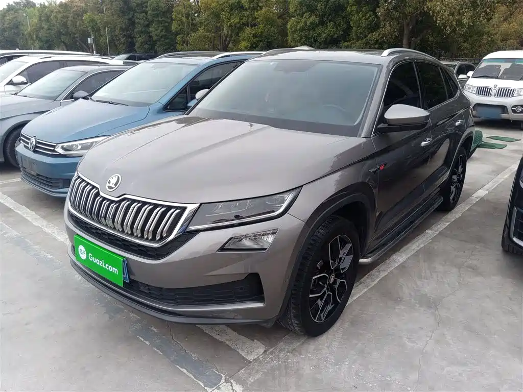 Skoda Kodiaq GT 2020 — фото 2