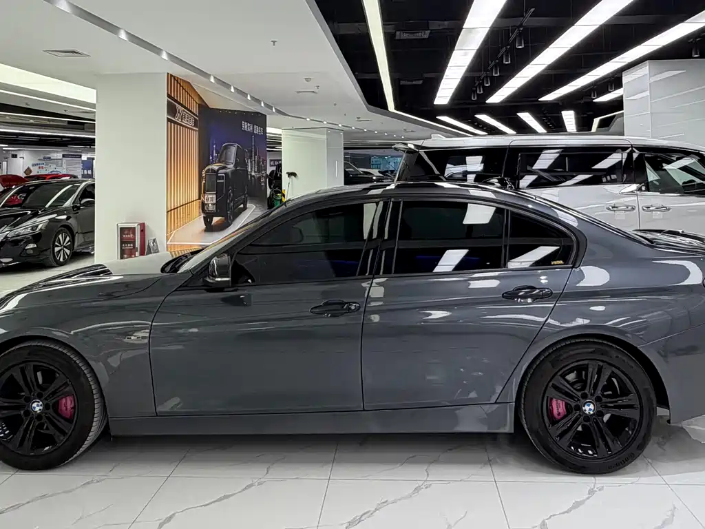 BMW 3 Series 2015