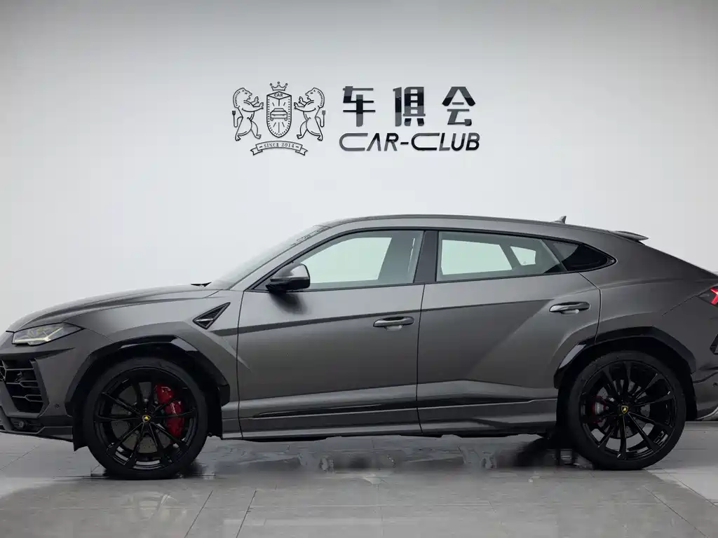 Lamborghini Urus 2022 — фото 3