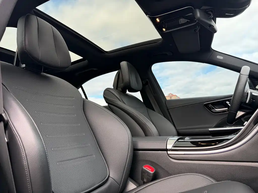 Mercedes-Benz C-Class 2022 — фото 14