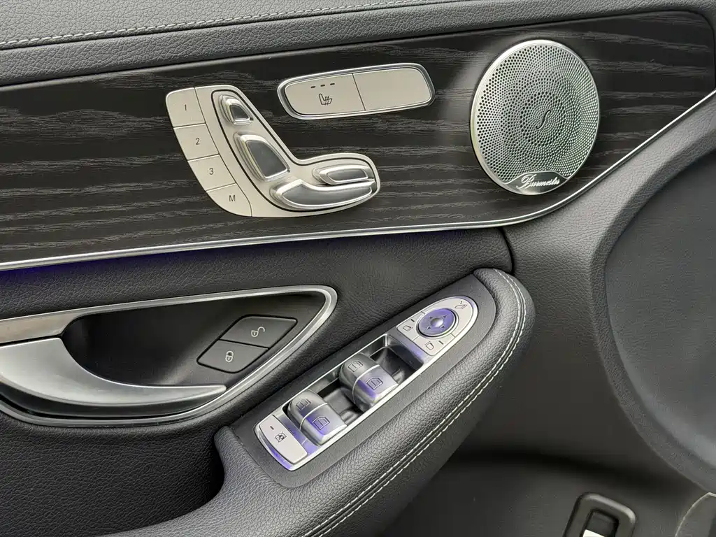 Mercedes-Benz C-Class 2021 — фото 13