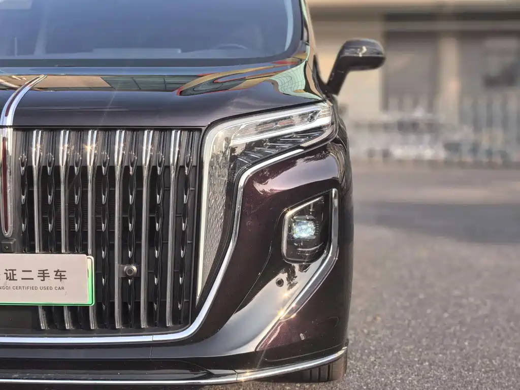 Hongqi HQ9 PHEV 2024 — фото 4