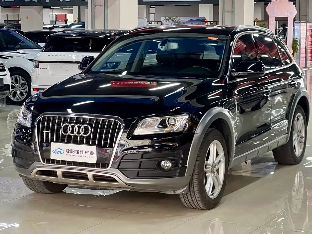 Audi Q5 2018 — фото 1
