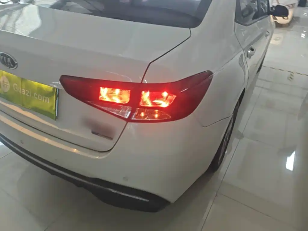Kia Forte 2020 — фото 24