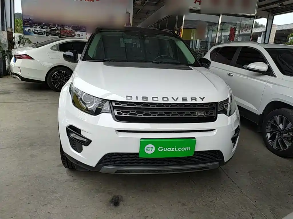 Land Rover Discovery Sport 2018 — фото 3