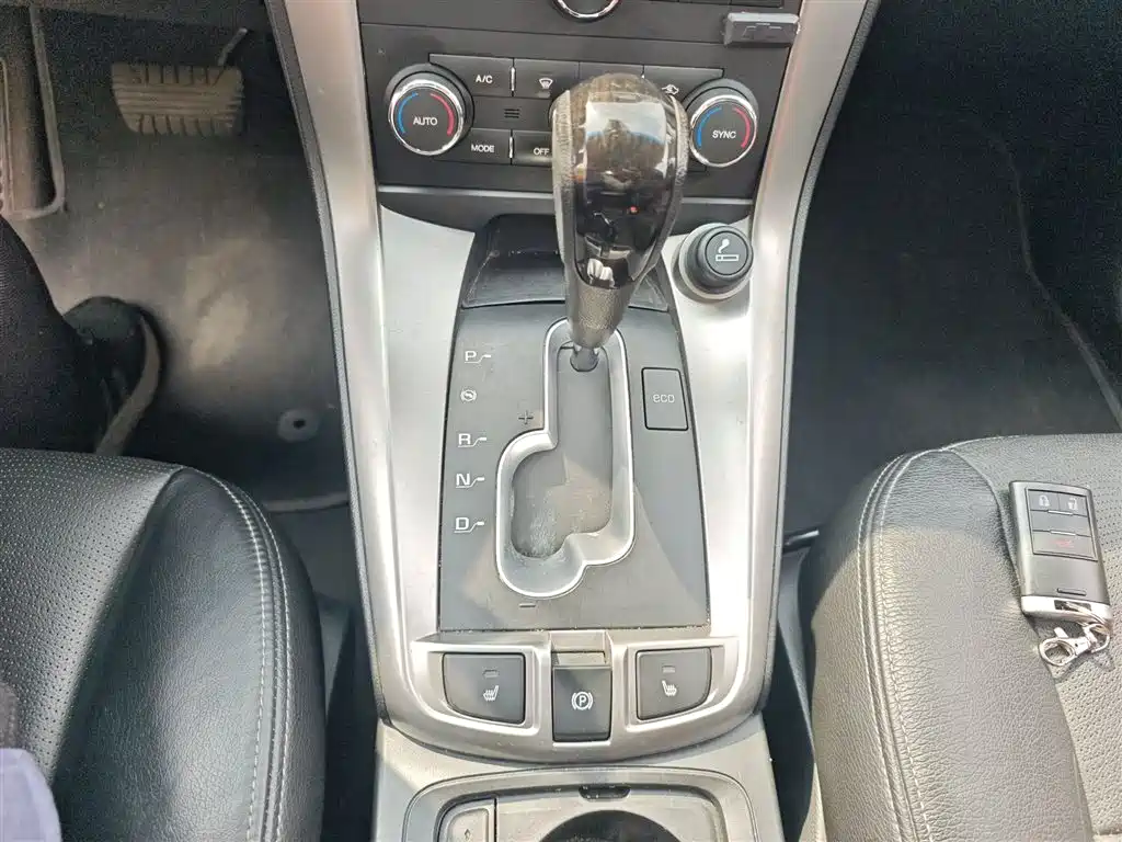 Chevrolet Captiva 2017 — фото 13