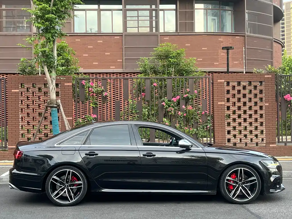 Audi S6 2014 — фото 7
