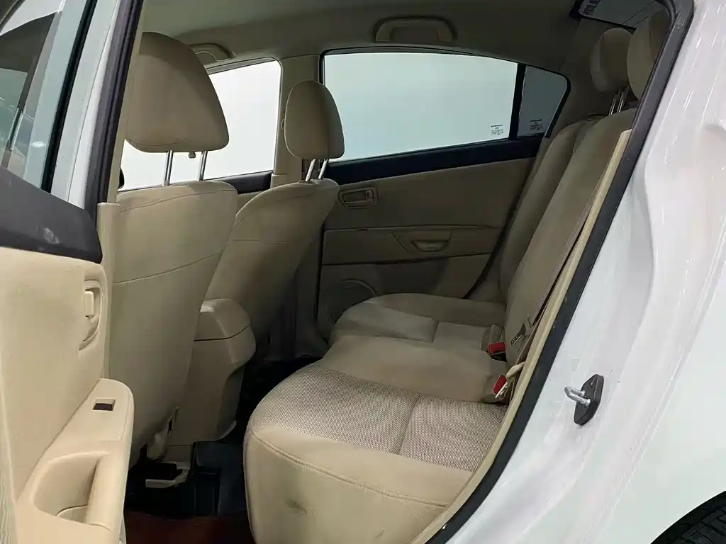 Mazda 3 2014