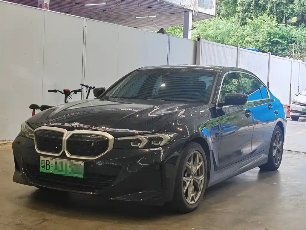 BMW i3 2023