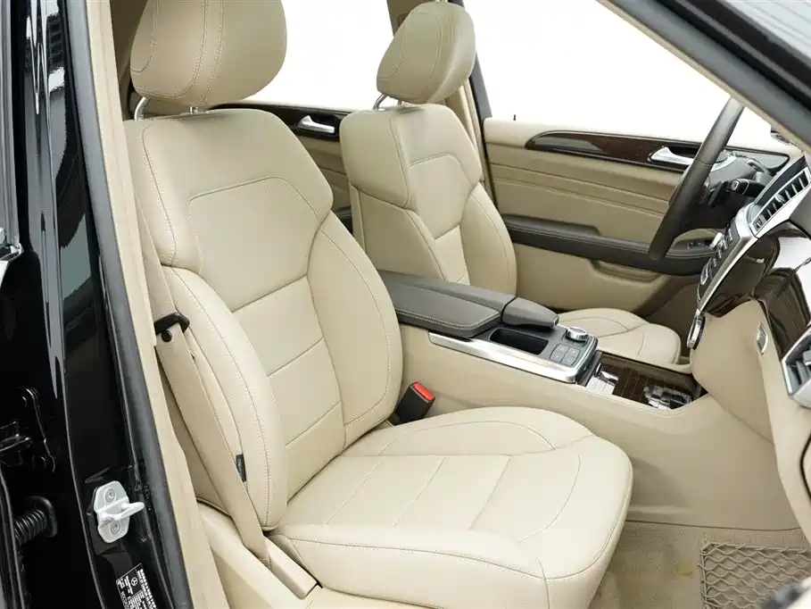 Mercedes-Benz M-Class 2015 — фото 23