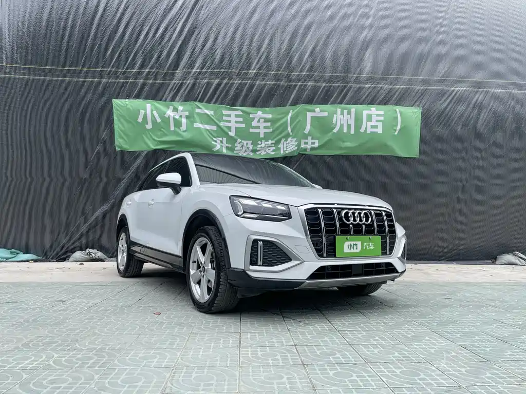 Audi Q2L 2022 — фото 3