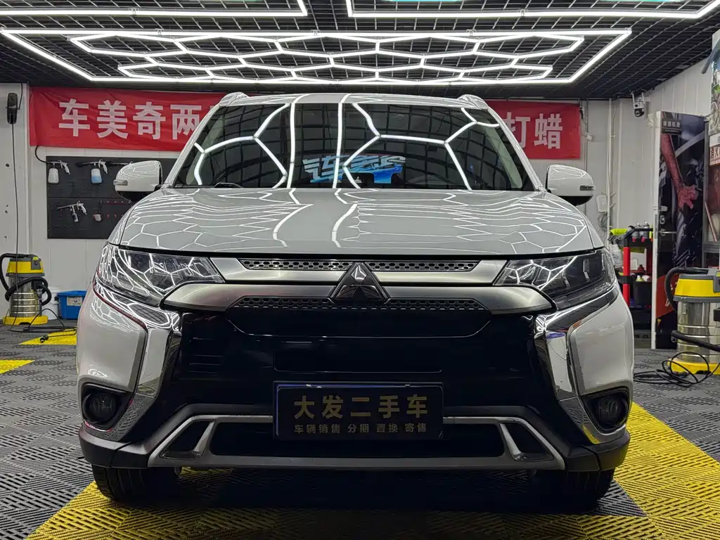 Mitsubishi Outlander 2019
