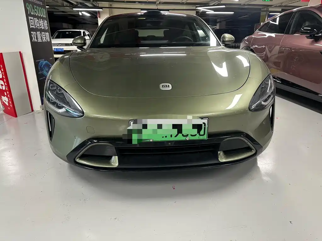 Xiaomi SU7 2024