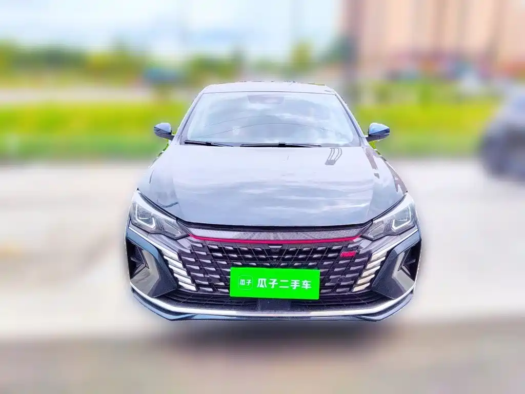 Dongfeng Yixuan MAX 2021 — фото 2