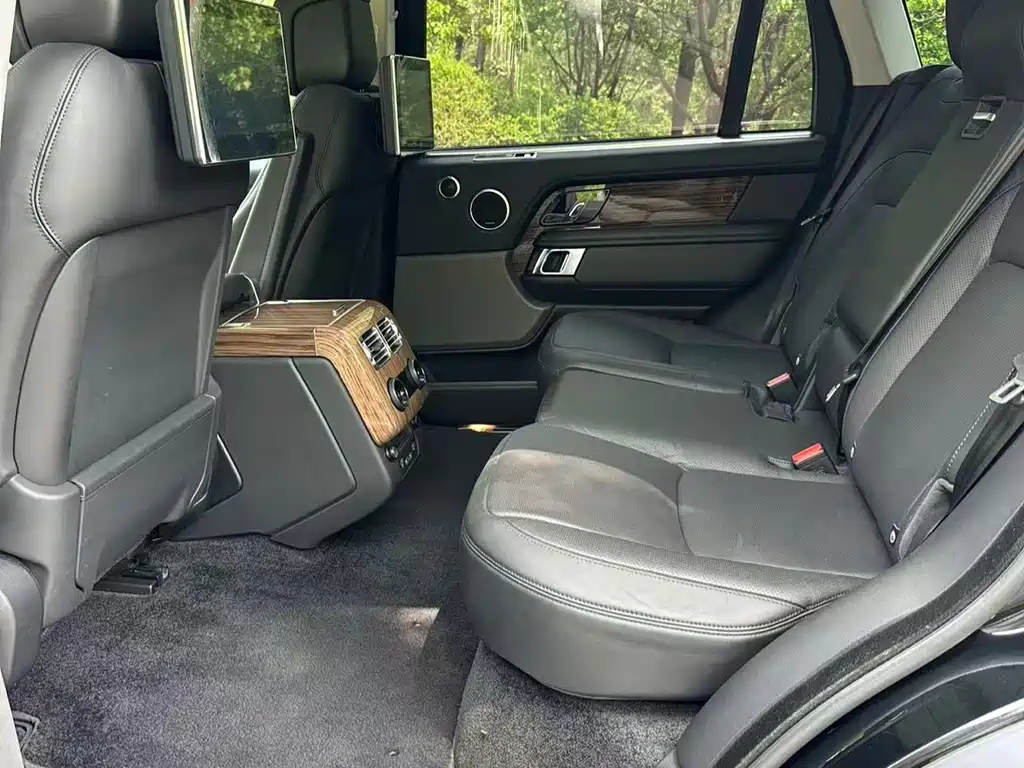 Land Rover Range Rover 2019 — фото 8