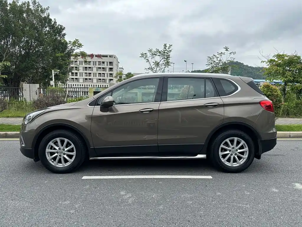 Buick Envision Plus 2016 — фото 3